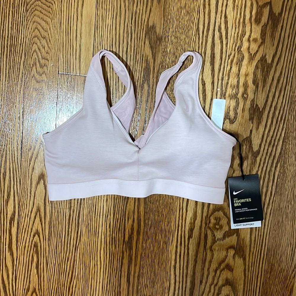 Nike Favorites Bra
